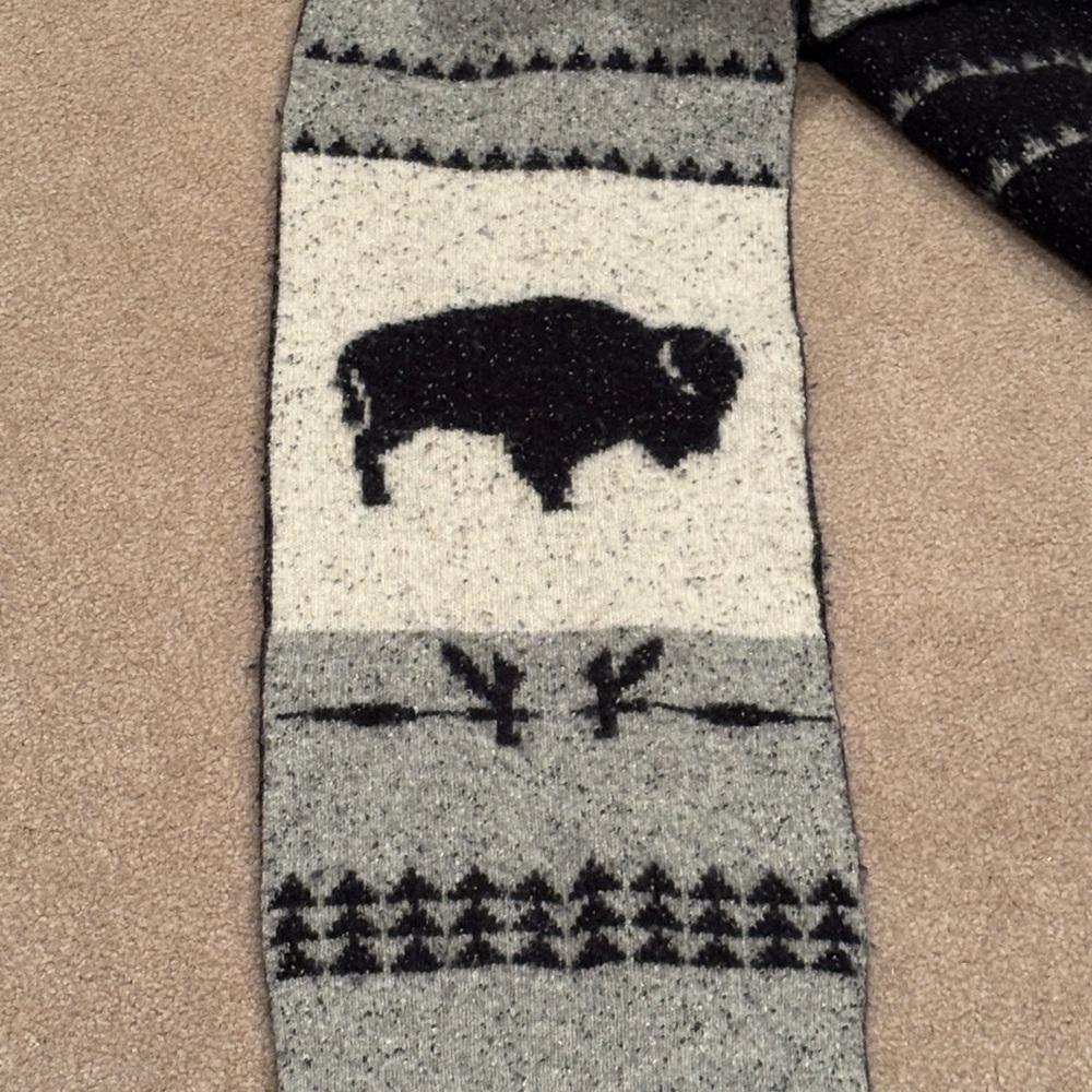 PENDLETON • Reversible Buffalo Lambswool Scarf - image 5